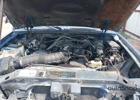 2004 Ford Explorer Sport Trac Adrenalin/Xls/Xlt из США, поврежденный, VIN 1FMZU67K64UA89167